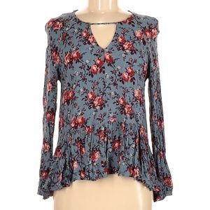 American eagle blue floral peasant blouse